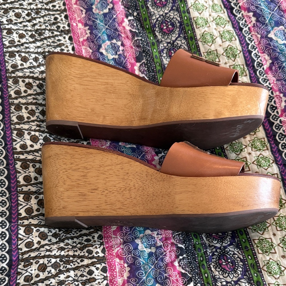 Tory Burch Brown Leather Slide Sandals - Picture 3 of 7